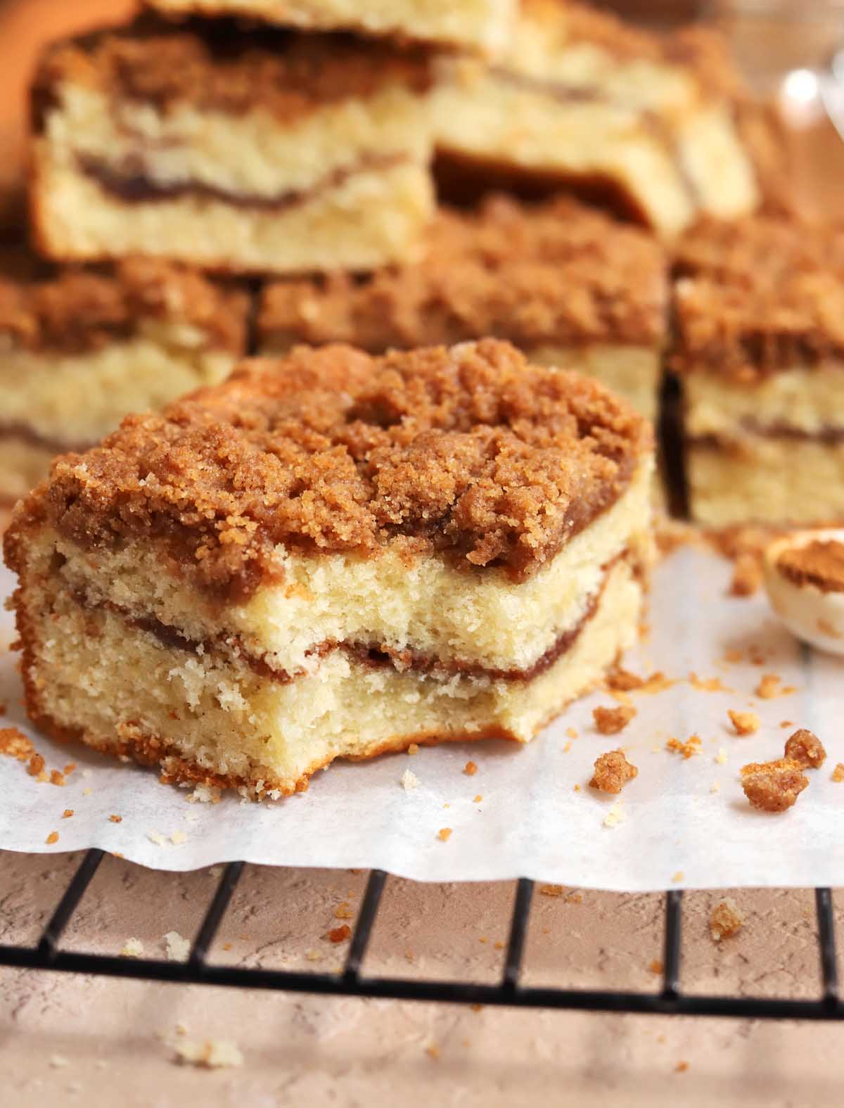 Cinnamon Streusel Coffee Cake